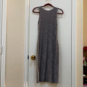 Bodycon black and white striped dress